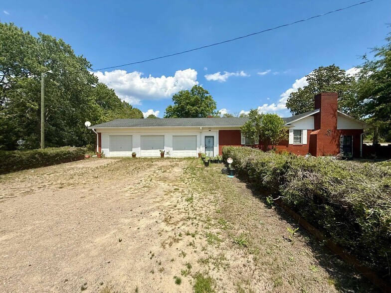 3030 Cumberland Rd, Fayetteville, NC à vendre - Photo du bâtiment - Image 2 de 2