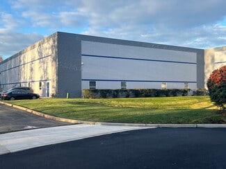 More details for 37 Farinella Dr, East Hanover, NJ - Industrial for Sale