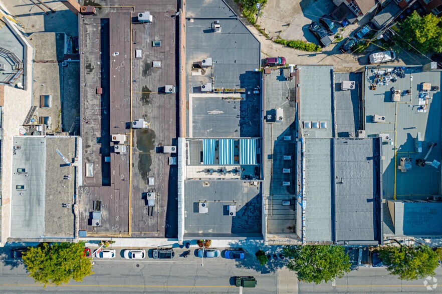 111 Wyndham St N, Guelph, ON à louer - Photo du bâtiment - Image 2 de 4
