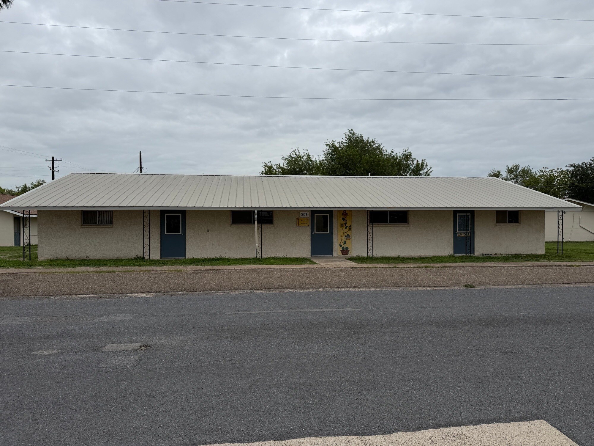 4300 S Business Highway 281, Edinburg, TX à louer Photo principale- Image 1 de 8