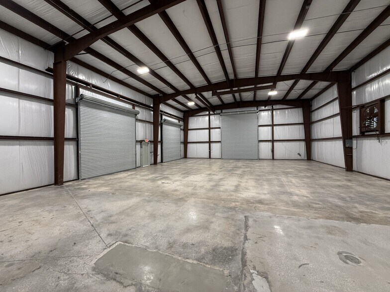 327 Thorpe Rd, Orlando, FL à louer - Photo du bâtiment - Image 3 de 3