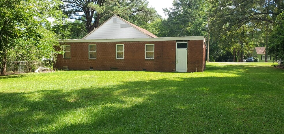 7434 Pitt St, Grimesland, NC à vendre - Photo du bâtiment - Image 2 de 3
