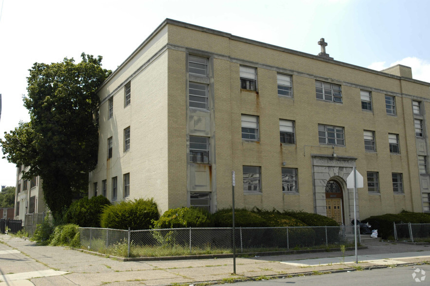 7101 Paschall Ave, Philadelphia, PA à vendre - Photo principale - Image 1 de 1