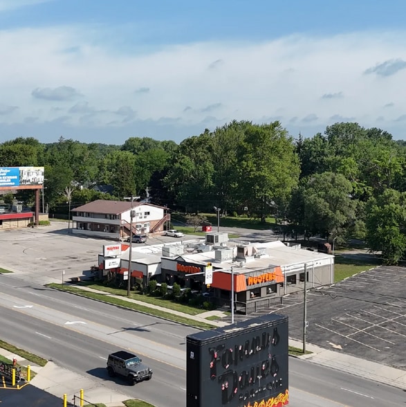4782 Monroe St, Toledo, OH for sale - Aerial - Image 3 of 7