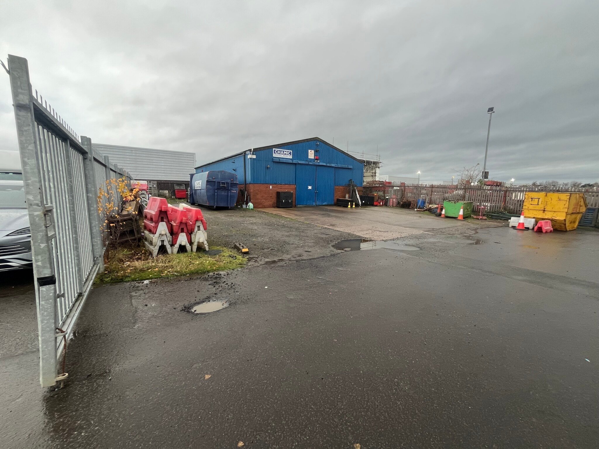 27 Bankhead Dr, Edinburgh for lease Building Photo- Image 1 of 4