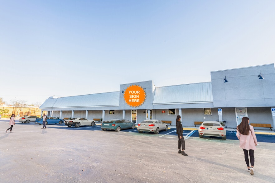 2670-2690 S Orlando Dr, Sanford, FL for lease - Primary Photo - Image 1 of 5