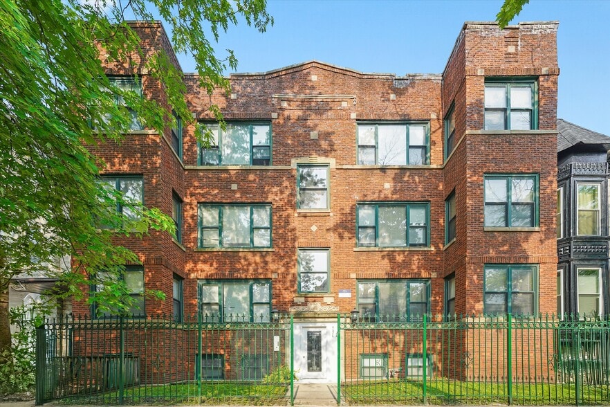 4624 S Evans Ave, Chicago, IL for sale - Building Photo - Image 1 of 9