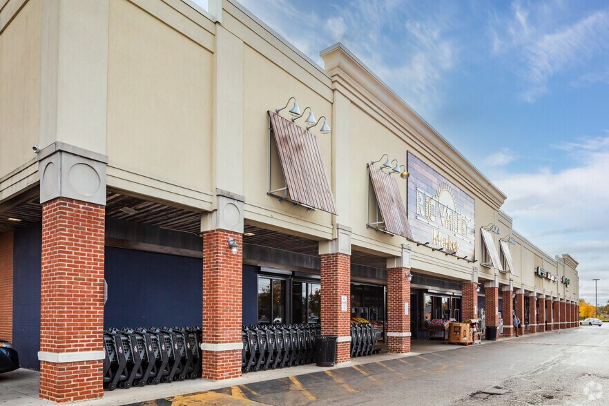 2700-2745 Mannheim Rd, Franklin Park, IL à louer - Photo du bâtiment - Image 2 de 4