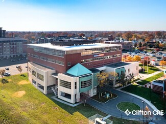 Plus de détails pour 2 City Hall Plz, Rahway, NJ - Bureau à vendre