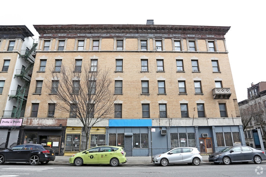 1661-1669 Amsterdam Ave, New York, NY à louer - Photo du bâtiment - Image 3 de 6