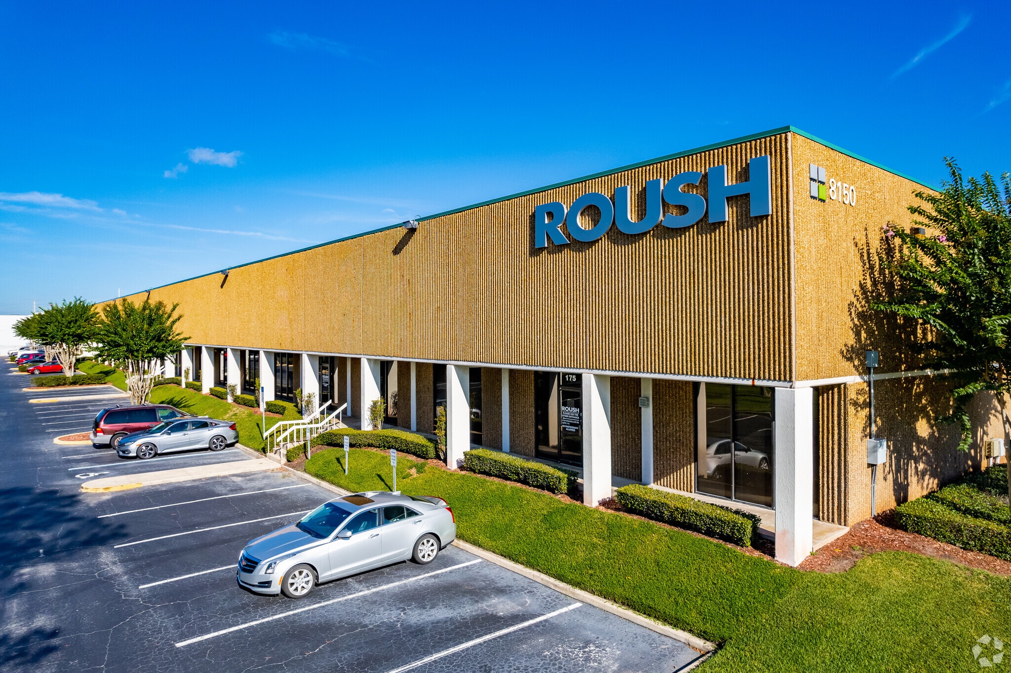 2400 Sand Lake Rd, Orlando, FL à louer Photo du bâtiment- Image 1 de 10