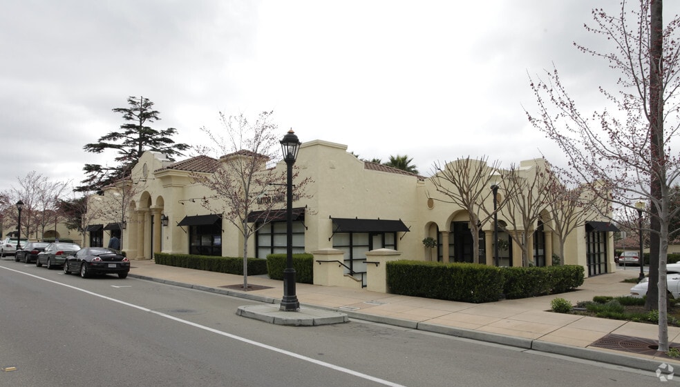 43541-43543 Mission Blvd, Fremont, CA for lease - Primary Photo - Image 1 of 7
