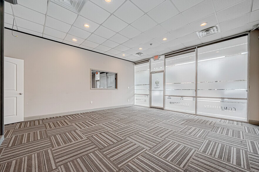 9400 Glenfield Ct, Houston, TX à louer - Photo intérieure - Image 2 de 13