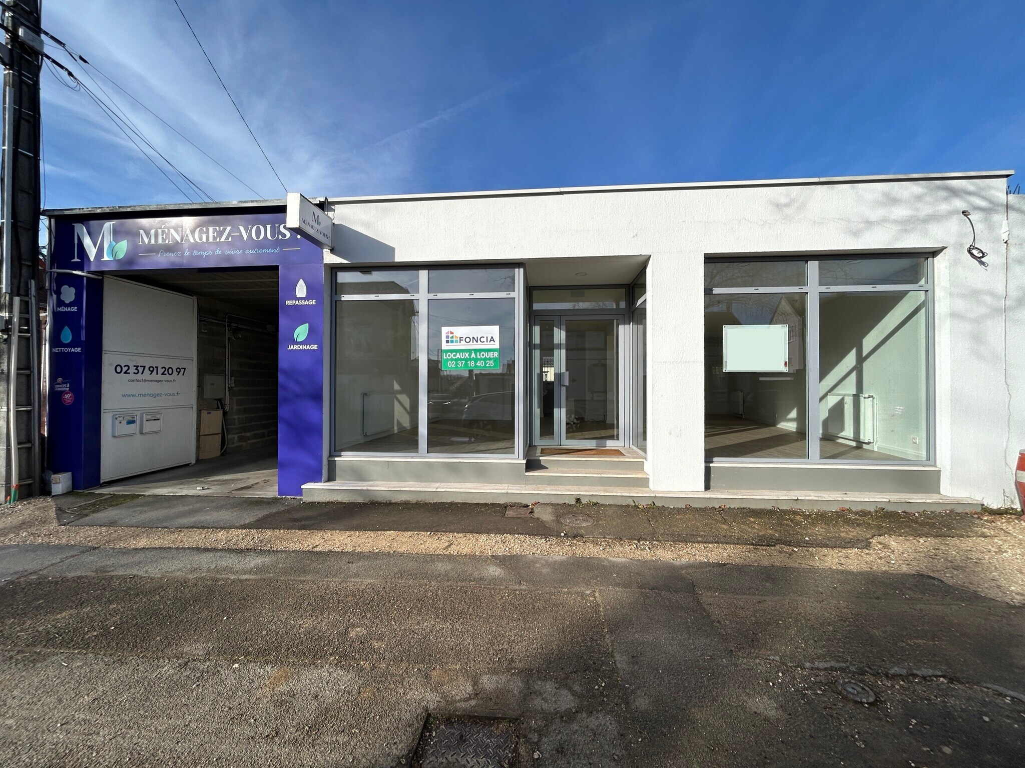 52 Avenue Maurice Maunoury, Luisant for lease Primary Photo- Image 1 of 3