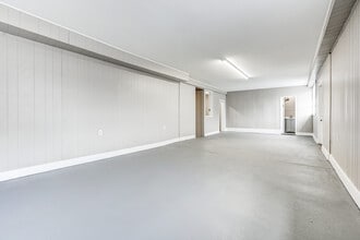 9090 Frederick Rd, Ellicott City, MD for lease Interior Photo- Image 1 of 8