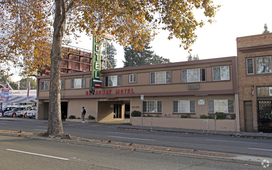 4140 Broadway, Oakland, CA for sale - Primary Photo - Image 1 of 1