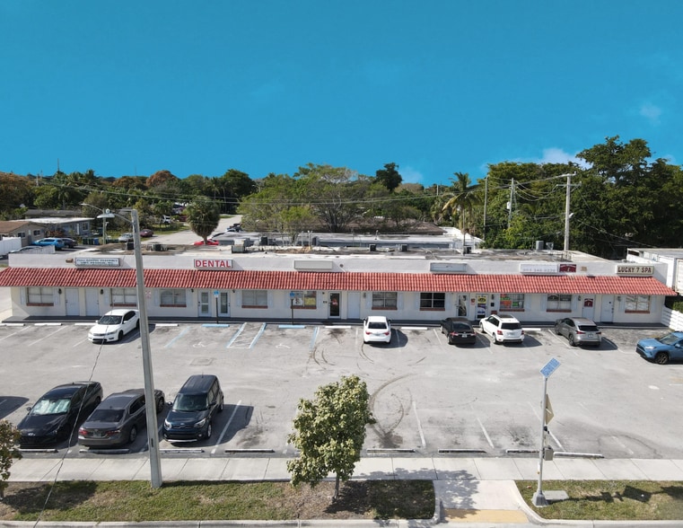 3901-3937 N Andrews Ave, Oakland Park, FL for sale - Building Photo - Image 2 of 4