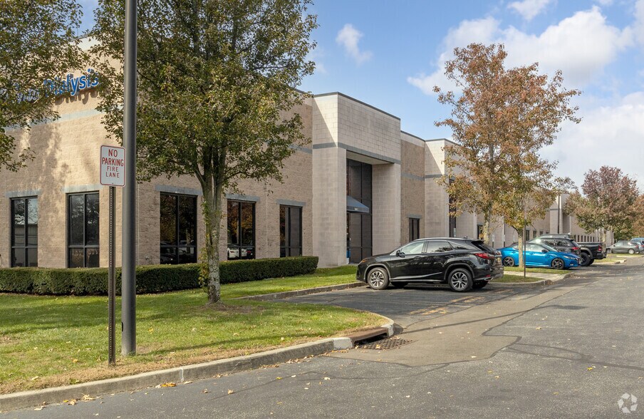 5100 Belmar Blvd, Wall, NJ à louer - Photo du bâtiment - Image 3 de 5