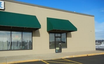 2319-2325 Neva Rd, Antigo, WI for lease Building Photo- Image 2 of 3