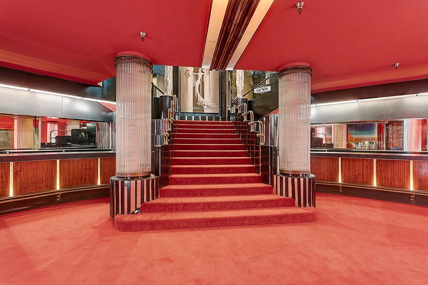 6230 W Sunset Blvd, Los Angeles, CA à vendre - Photo intérieure - Image 3 de 6