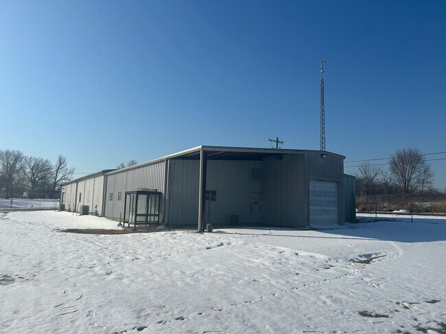 Plus de détails pour 5313 E Apache St, Tulsa, OK - Industriel à louer