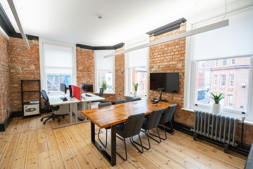 149-150 Friar St, Reading for sale - Interior Photo - Image 2 of 16