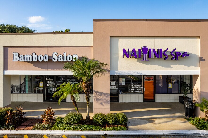 8462-8594 Palm Pky, Orlando, FL à louer - Photo du bâtiment - Image 3 de 10