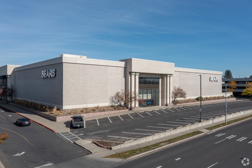 4700 N Division St, Spokane, WA for sale - Primary Photo - Image 1 of 6