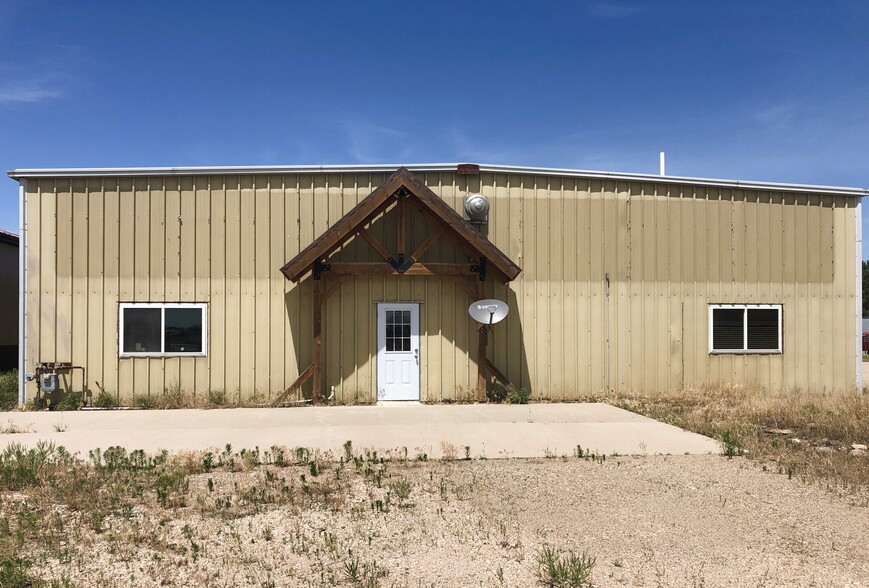 32554 477th Ave, Elk Point, SD à vendre - Photo principale - Image 1 de 1