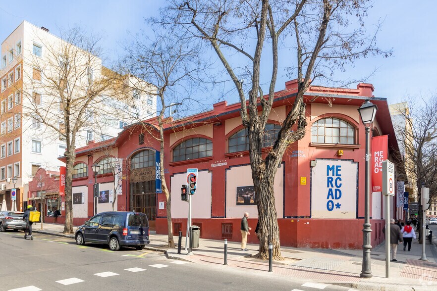 Calle de Vallehermoso, 36, Madrid, Madrid à louer - Photo du bâtiment - Image 2 de 2