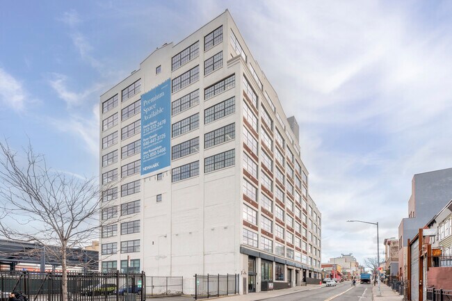 Plus de détails pour 341 39th St, Brooklyn, NY - Bureau à vendre