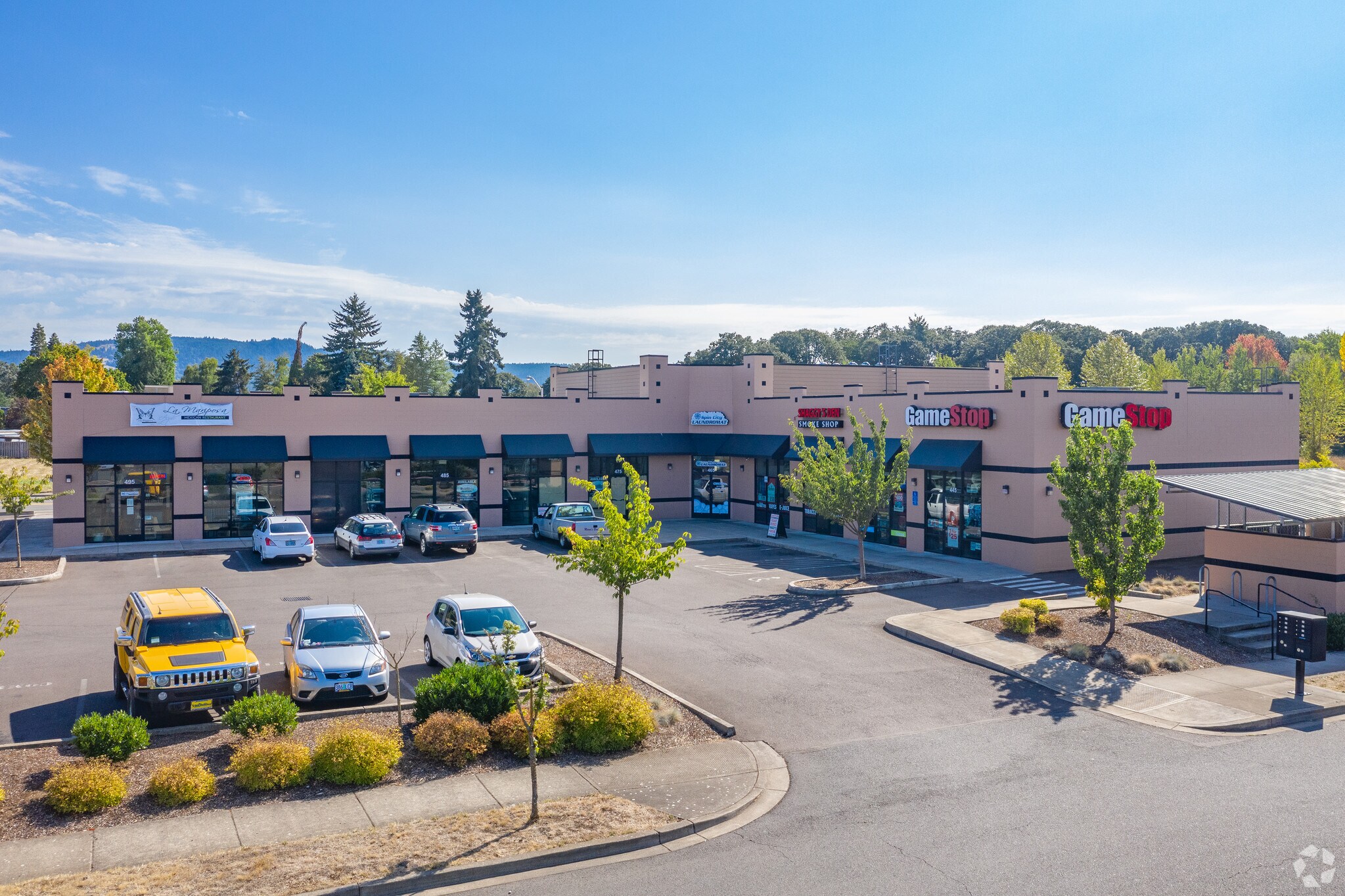 445-495 Weldwood Dr, Lebanon, OR for lease Building Photo- Image 1 of 12