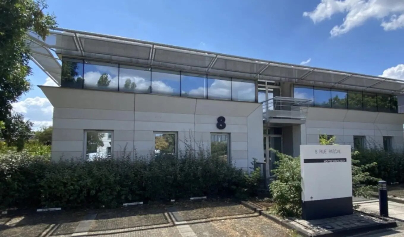 8 Rue Pascal, Bron à vendre Photo du bâtiment- Image 1 de 22