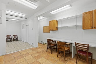 87 Old River St, Hackensack, NJ for lease Interior Photo- Image 1 of 23