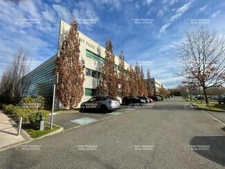 Plus de détails pour Bureau à louer