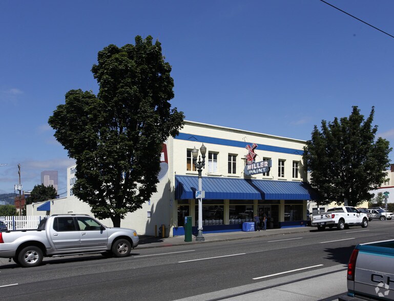 317 SE Grand Ave, Portland, OR à vendre - Photo du bâtiment - Image 2 de 2