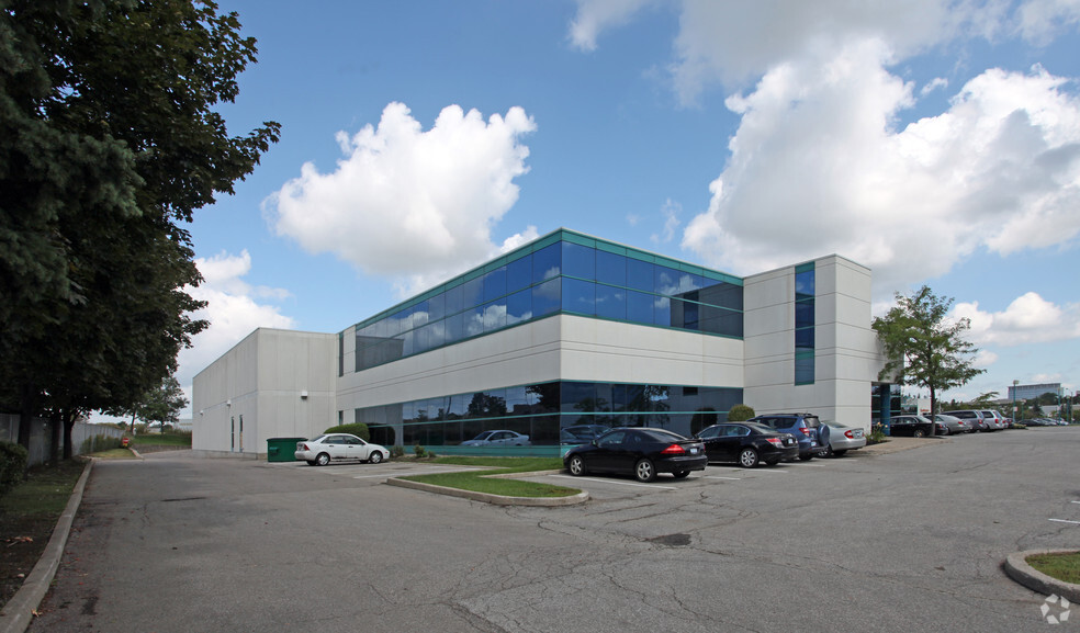 2270 Argentia Rd, Mississauga, ON for lease - Building Photo - Image 2 of 6