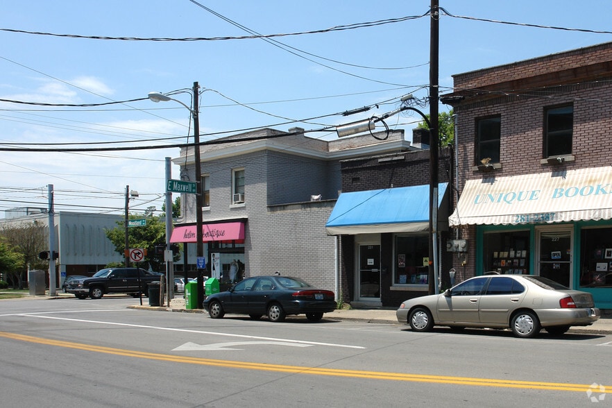 235 Woodland Ave, Lexington, KY for sale - Building Photo - Image 2 of 2