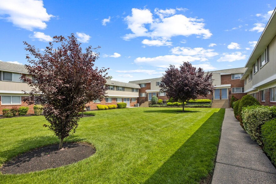 601 Buttonwood Ave, Maple Shade Township, NJ à vendre - Photo du bâtiment - Image 1 de 7