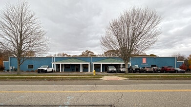 115 Leonard Dr, Groton, CT for lease Interior Photo- Image 1 of 39