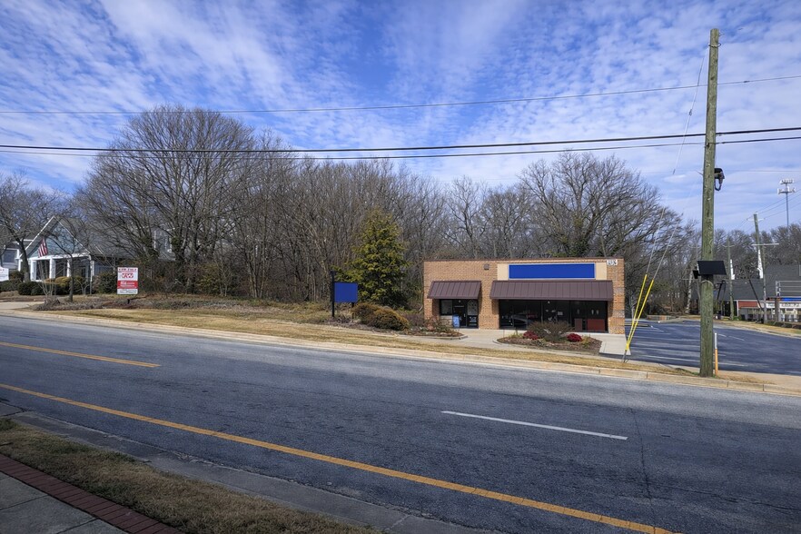 193 E Pike St, Lawrenceville, GA à vendre - Photo du bâtiment - Image 2 de 4