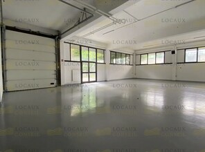 Flex in Nanterre for lease Interior Photo- Image 2 of 9