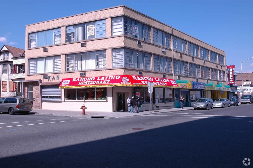 39-45 Garden St, Passaic, NJ for lease - Building Photo - Image 3 of 14