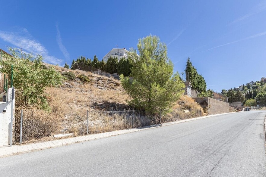 Land in La Zubia, Granada for sale - Aerial - Image 2 of 8