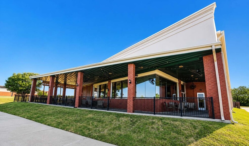 3350 Unicorn Lake Blvd, Denton, TX for lease - Building Photo - Image 2 of 25