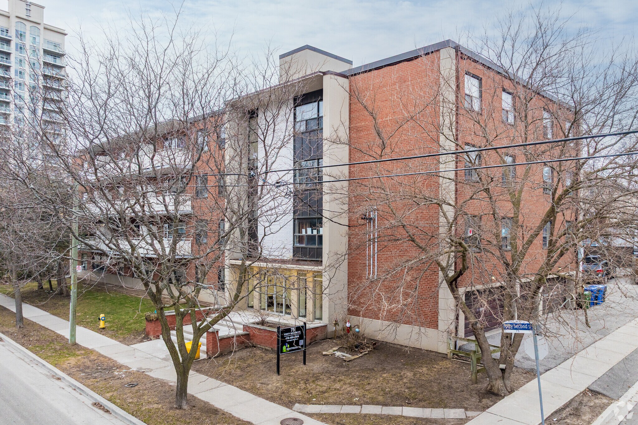 75 42nd St, Toronto, ON for sale Primary Photo- Image 1 of 1