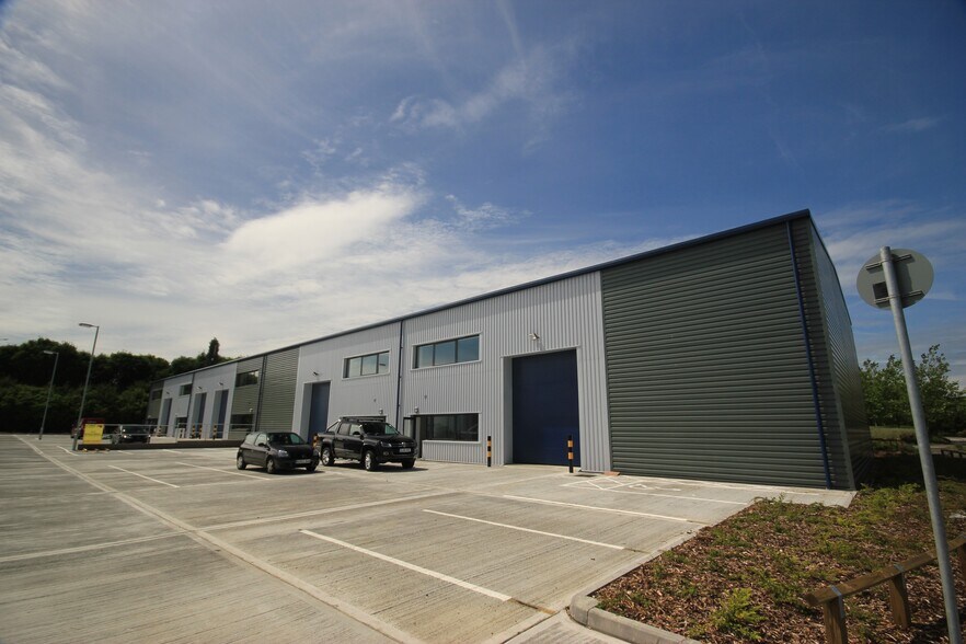 Units 1 & 2, The Blvd, Herne Bay à louer - Photo du bâtiment - Image 1 de 1