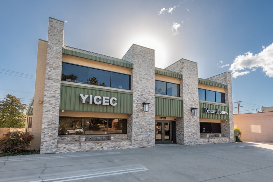 310 E Foothill Blvd, Arcadia, CA for sale - Building Photo - Image 2 of 15