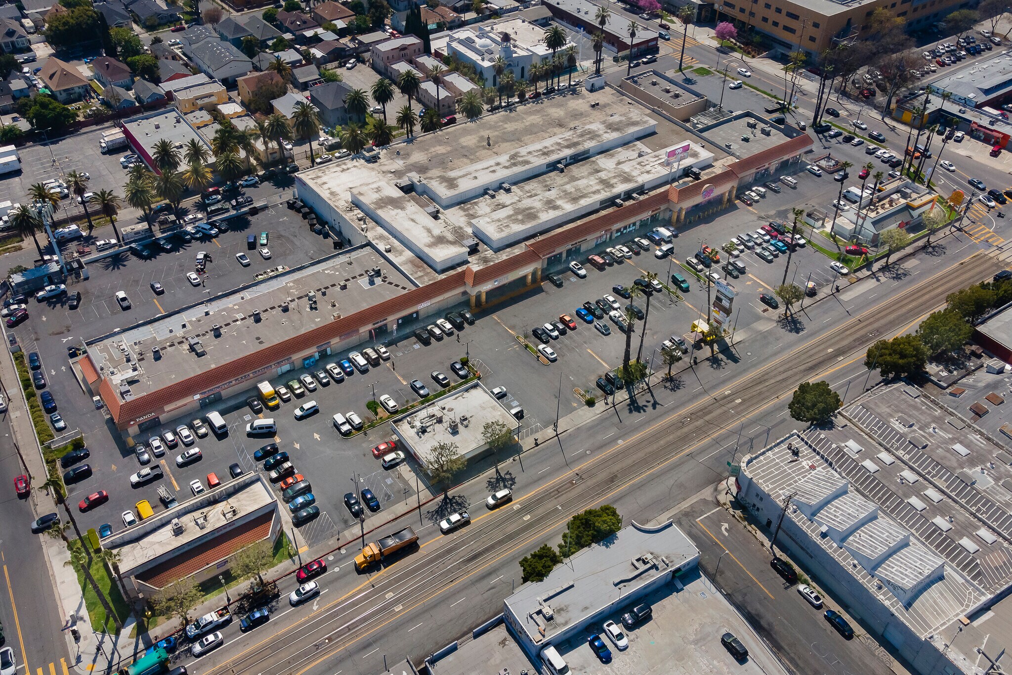 408-530 E Washington Blvd, Los Angeles, CA à louer Photo du bâtiment- Image 1 de 14