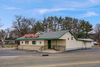 Plus de détails pour 617 E North St, Poynette, WI - Commerce de détail à vendre